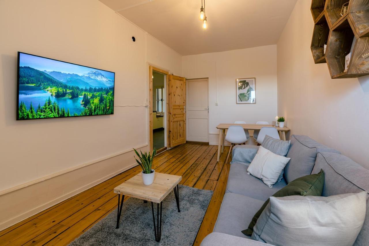 Eigene Wohnung Im Stadtzentrum Mit Wunderschoener Dachterrasse بيل المظهر الخارجي الصورة